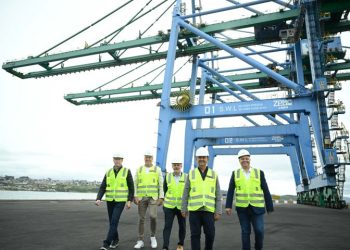 Em visita ao Porto de Imbituba, governador anuncia investimentos