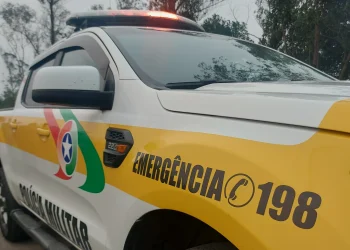 Veículo de Orleans é flagrado com 50 mil maços de cigarros do Paraguai