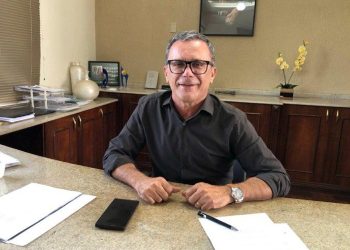 Prefeito de Capivari fica apenas um dia fora do cargo