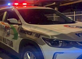 Mulher pede para ser presa, após surto em Braço do Norte