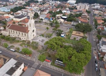 Idoso é agredido por taxista após discussão por vaga em Tubarão