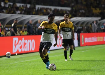 No duelo de Tigres, Criciúma busca fugir do Z4