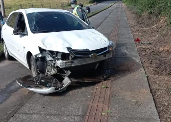 Urussanga: idoso fica ferido após saída de pista