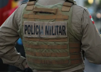 Tubarão: homem é preso com drogas após descumprir medida protetiva