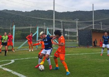 Tubarão perde para o Camboriú e segue sem vencer no Catarinense