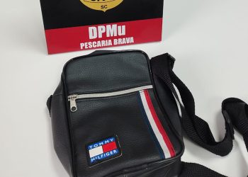 Homem forja roubo e atira na própria perna