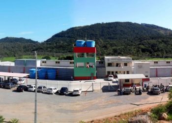 Motim é controlado no Presídio Regional de Tubarão após apreensão de celular