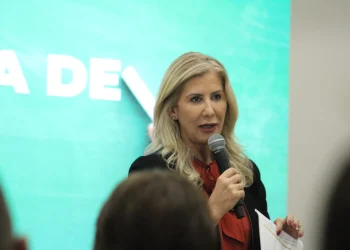 Governo de SC promete climatizar todas as escolas estaduais