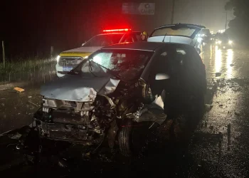 Acidente de trânsito deixa quatro pessoas feridas na SC-108