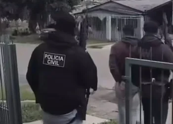 Acusado de espancar e manter a namorada em cárcere privado é preso pela Deic