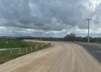 Onze dias após paralisação, obra na Rodovia Aggeu Medeiros será retomada