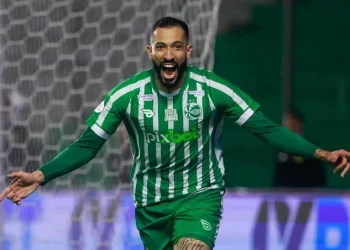 Criciúma da um passo atrás após alta pedida salarial de atleta