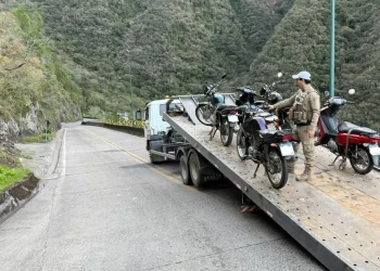 Cinco motos são apreendidas em flagrante de condução ilegal na Serra do Rio do Rastro