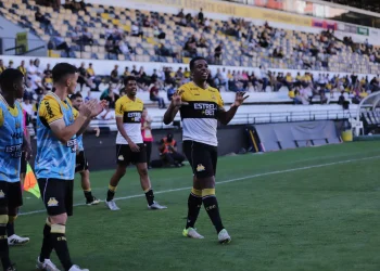 Criciúma encara o Joinville pelas quartas de final da Copa SC