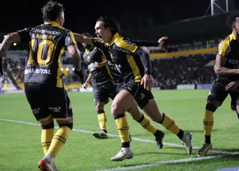 Nicolas afirma estar mais confiante e preparado para jogo contra a Ferroviária