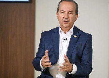 Governador Jorginho Mello cumpre agenda na região e anuncia recursos à Pescaria Brava