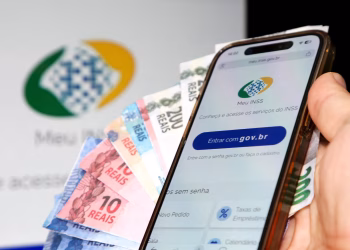Prazo para pedir devolução do INSS termina dia 14 deste mês