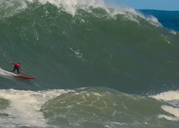 Janela de espera do Brasileiro de Surf de Ondas Grandes está aberta no litoral sul