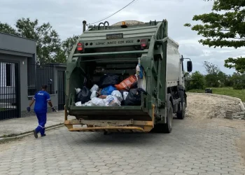 Falta mão de obra para a coleta de lixo em Tubarão