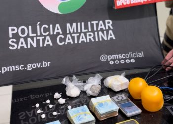 São Ludgero: operação conjunta apreende R$ 20 mil e prende três pessoas por tráfico de drogas