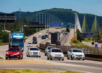 Feriado de Natal deve ter aumento no fluxo da BR-101