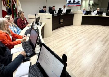 Justiça Eleitoral anula mandatos de vereadores em Orleans